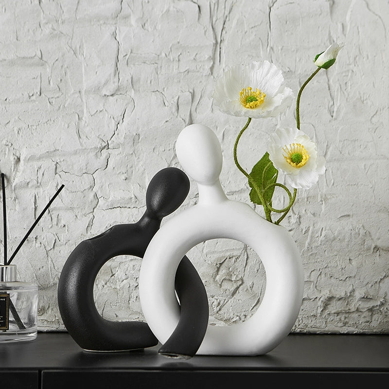 Abstract figures, ceramic vases, niche, high-end living room, TV cabinets, wine cabinets, decorations, peanut birthday gifts